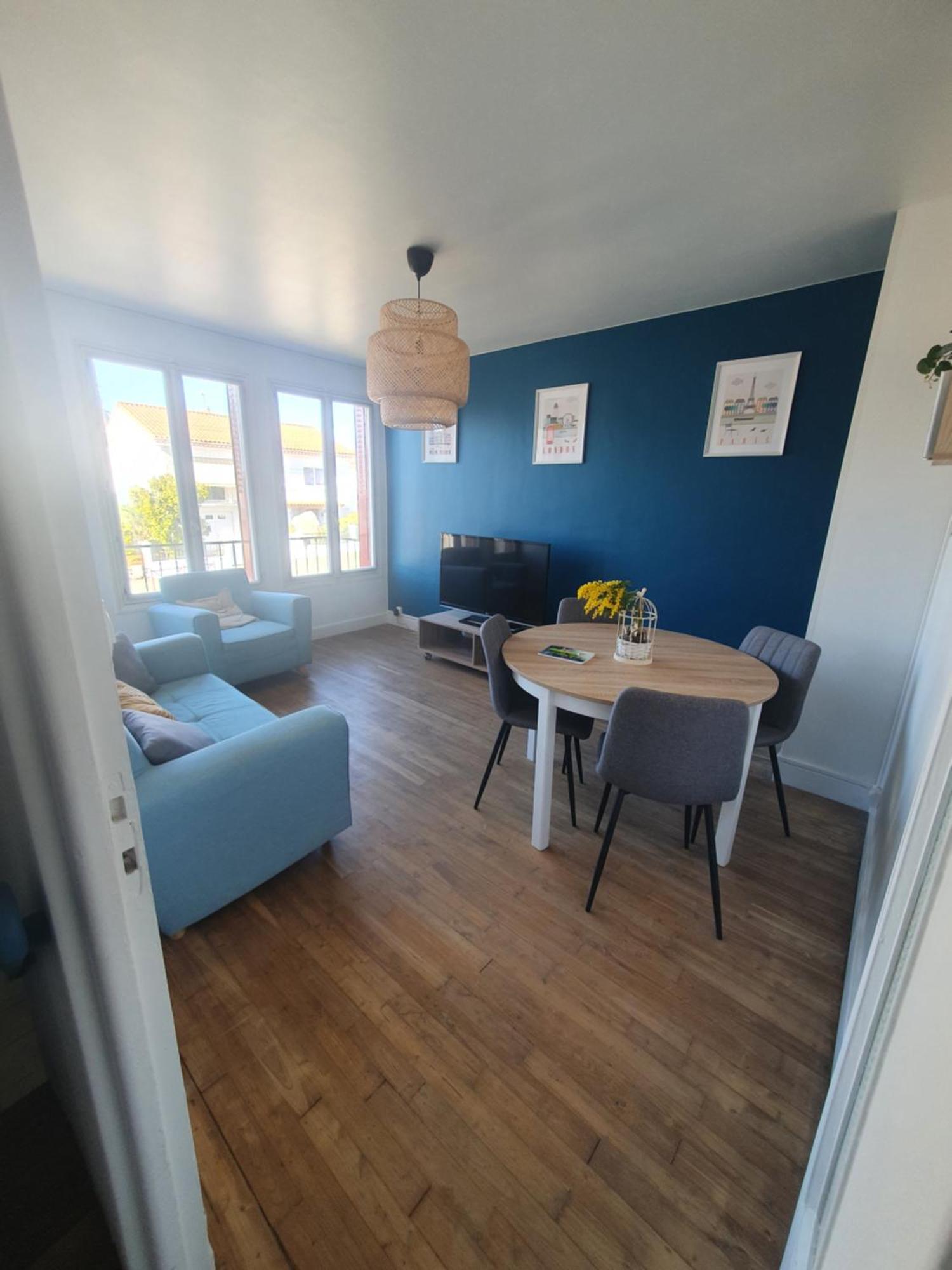Logement Cosy Au Coeur D'Oradour Esterno foto